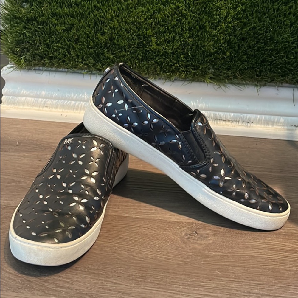 Michael kors slip on